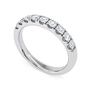 Round Cut Classic Pavé Band – Medium