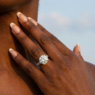 Split Arc Round Engagement Ring 5.0 ct