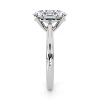 Lyra Oval Diamond Band 2.5 ct
