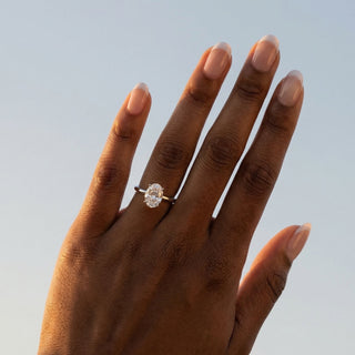 Lyra Oval Pavé Diamond Band 2.0 ct