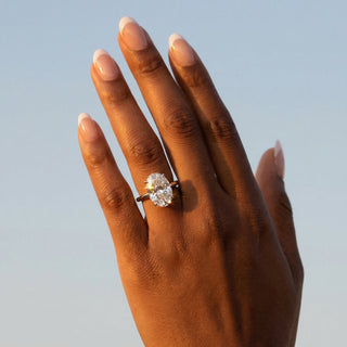 Lyra Oval Pavé Diamond Band 4.0 ct