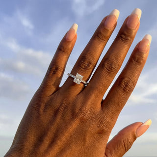 Emerald Cut Signature Pavé Engagement Ring 1.0 ct