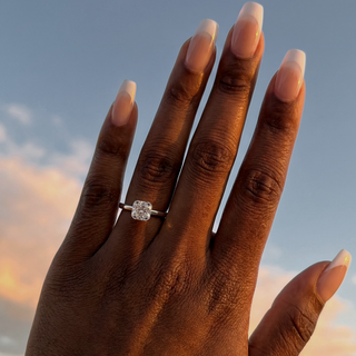 Cushion Cut Tulip Solitaire Engagement Ring 1.0 ct