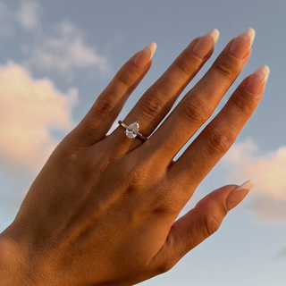 Pear Cut Classic Solitaire Engagement Ring 1.5 ct