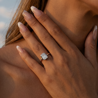 Radiant Cut Bezel-Style Solitaire Engagement Ring 1.0 ct