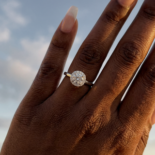 Cushion Cut Halo Pavé Engagement Ring 1.0 ct
