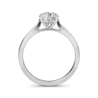 Round Brilliant Tapered Sidestone Engagement Ring 0.9 ct