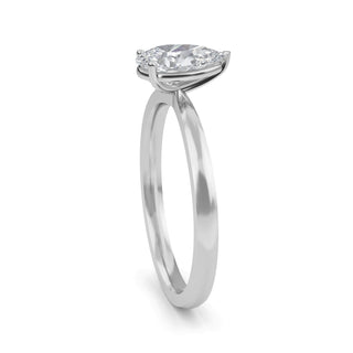 Pear Cut Classic Solitaire Engagement Ring 1.5 ct